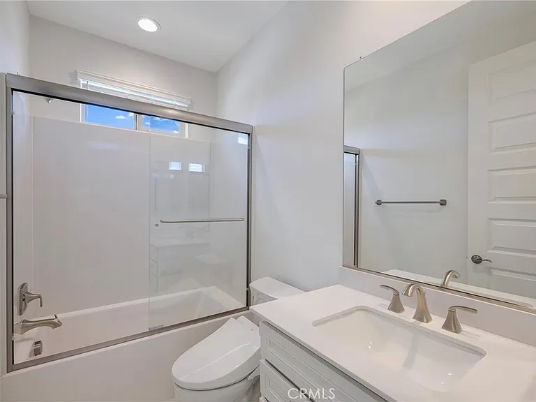 21204 Currant Ct — Photo 73