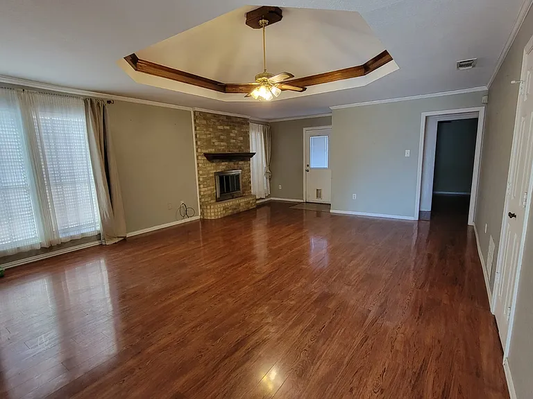 507 Causey Ln — Photo 3