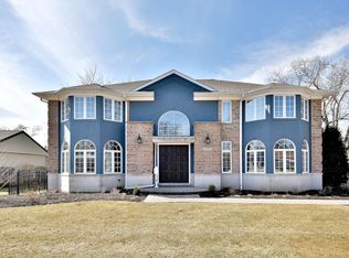 1512 W Marcus Ct, Park Ridge, IL 60068