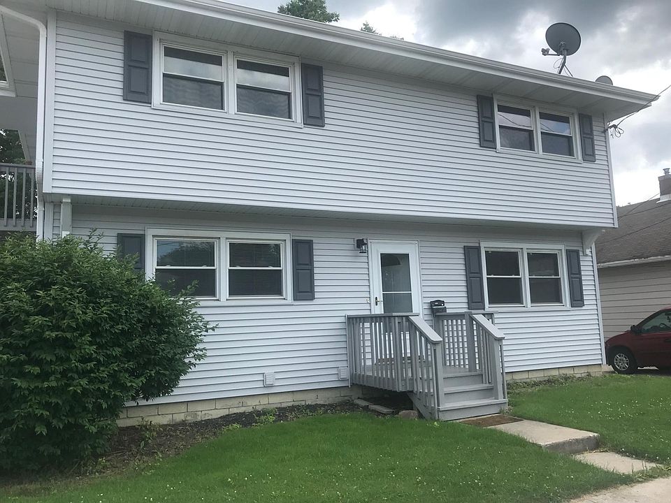 exterior of 211 E High