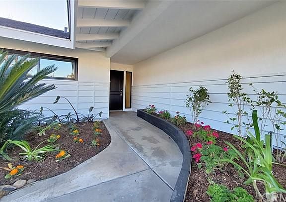 5th image of 4138 N Santa Anita St