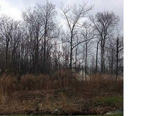 1760 Lakeview Rd, Lake View, NY 14085