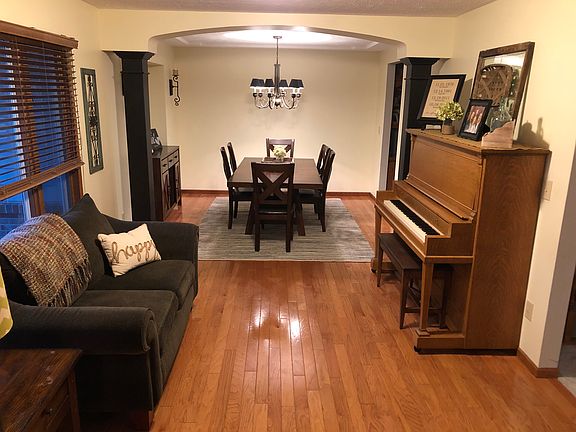 Front Room/Dining Area