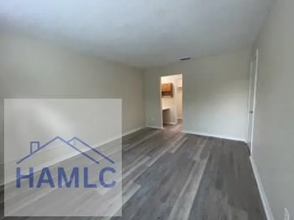 816 Lesa St, Hinesville, GA 31313