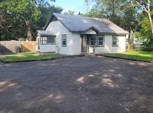 3021 N Texas Ave, Bryan, TX 77803