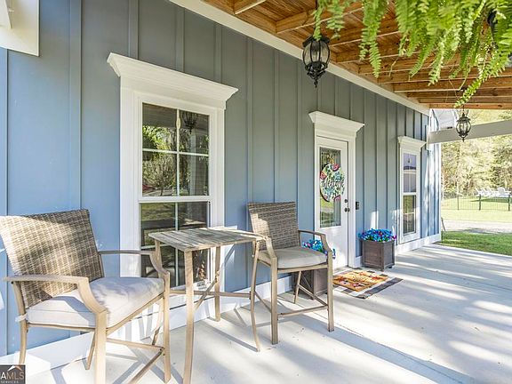 5th image of 167 Cove Rd