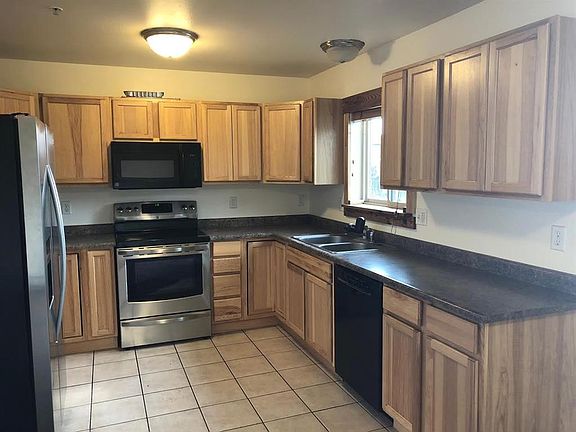 5th image of 1122 Cruiser Ln #1122E