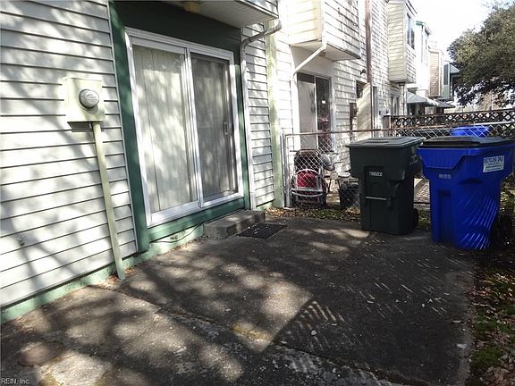 2nd image of 1265 Tidewater Dr