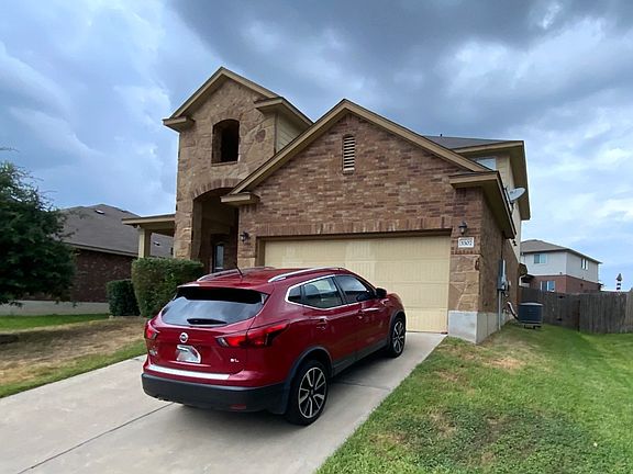 3rd image of 3307 Cricklewood Dr
