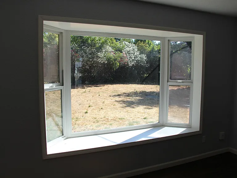 5399 Whittier Dr — Photo 5