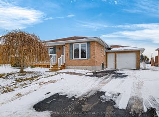 329 Mary St W, Kawartha Lakes, ON K9V5X5