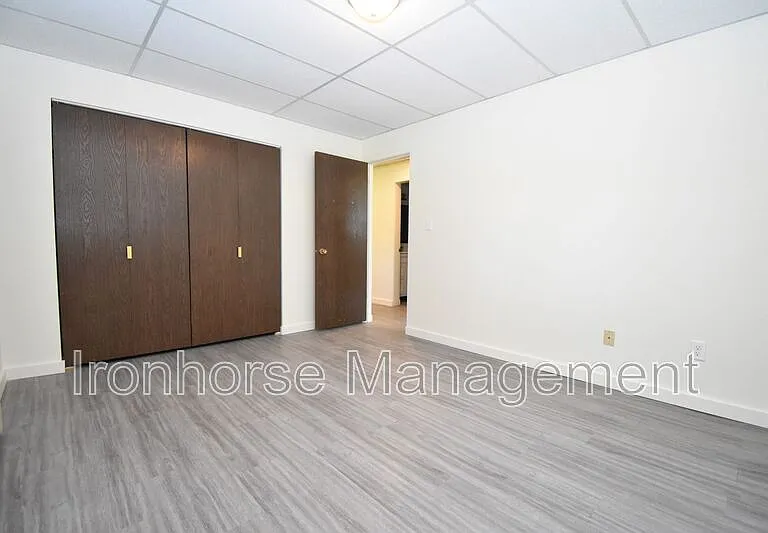 805 W Villard St #1 — Photo 14