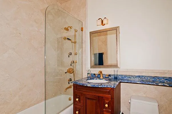 Sold by Olympic Realty | media 5