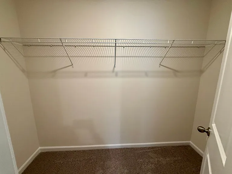 1608 Secrest Commons Dr — Photo 20