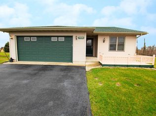 1526 Wright Dr, Sandwich, IL 60548