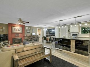 24835 Smith Ave, Maple Ridge, BC V4R 2A7