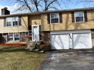 5104 Gander Rd W, Dayton, OH 45424