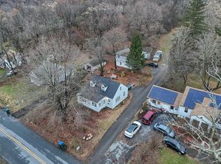 68 Conklingtown Rd, Chester, NY 10918