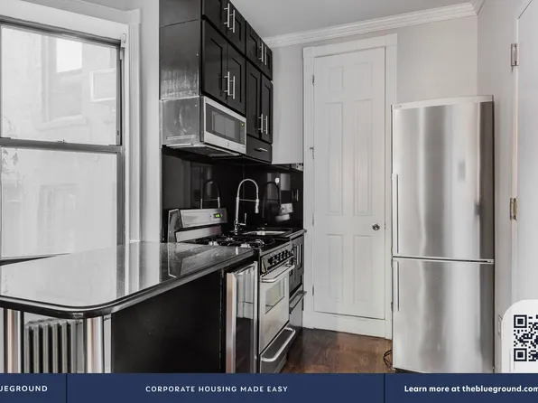 325 East 5th Street image 5 of 14