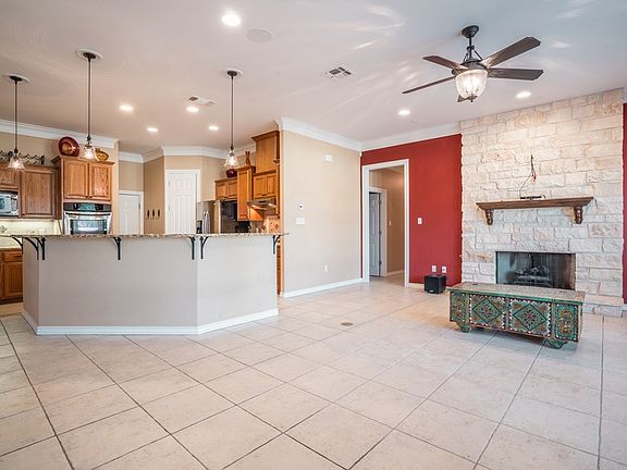 4th image of 4825 N Bentwood Dr