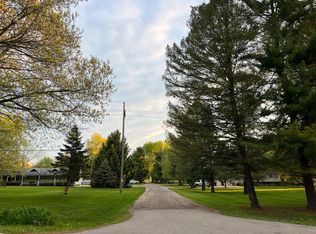 4651 Cooley Lake Rd, White Lake, MI 48383