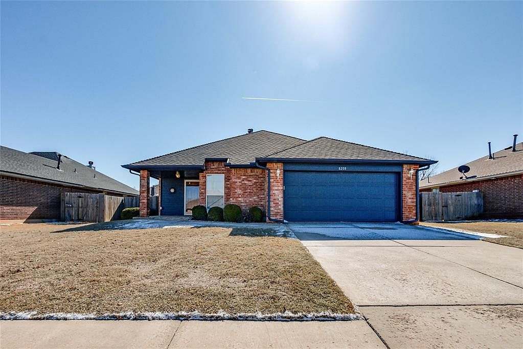 8208 NW 84th St, Oklahoma City, OK 73132 | Zillow