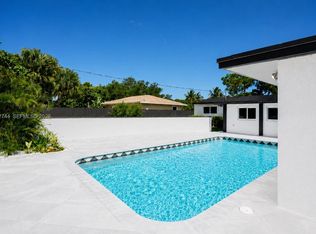 2573 Conroy Dr, North Palm Beach, FL 33403