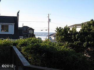 2nd image of 1529 NW 33rd St