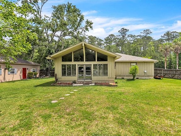 4th image of 597 Tideland Drive