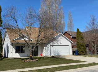 1213 Kinnikinnik Ave, Sandpoint, ID 83864