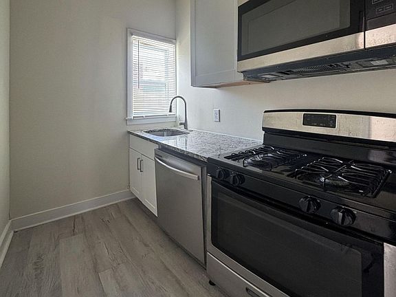 2nd image of 702 Copley Rd