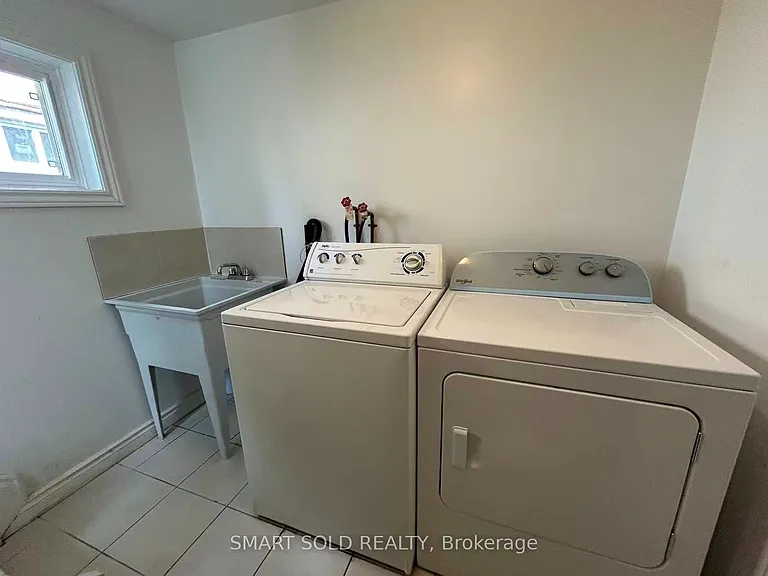 31 Silas Hill Dr #MAIN UPPER — Photo 10