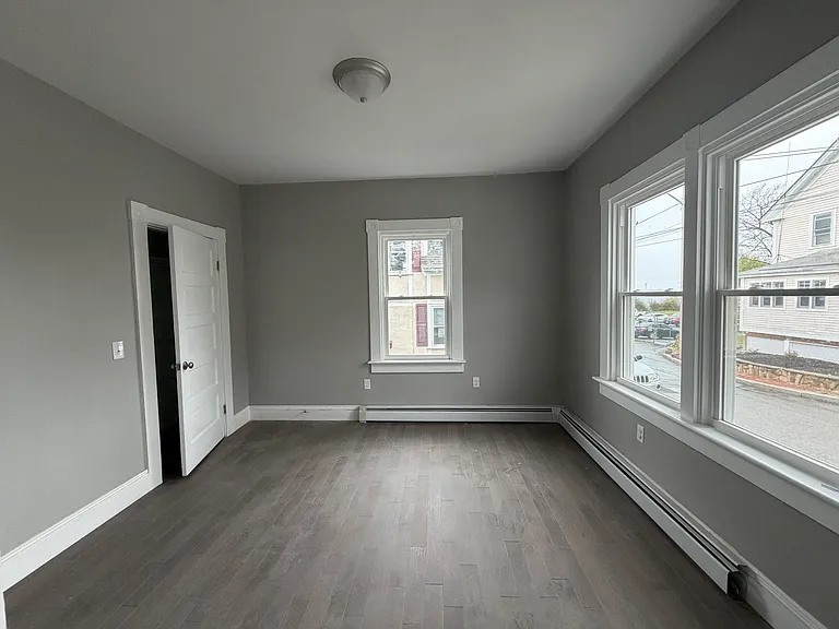 88-90 Washington Ave #90 — Photo 6