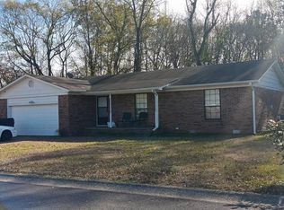 16 Glade Rd, Sherwood, AR 72076