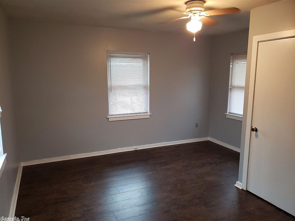 2nd image of 5505 1/2 C St