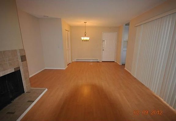 5th image of 1919 Alameda De Las Pulgas APT 93
