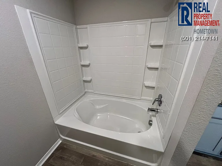 2248 Bentwood Dr — Photo 12