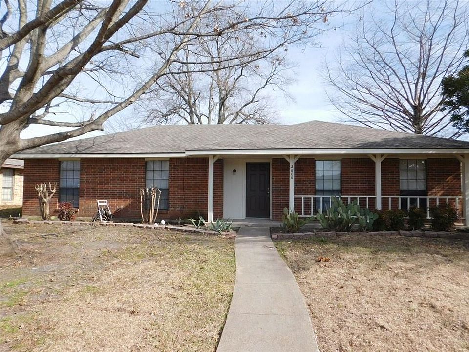 1st image of 2606 College Park Dr
