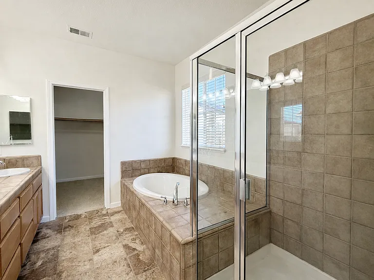 23 Timberhill Ct — Photo 51