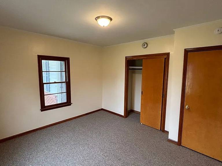 6617 Brackett Rd — Photo 15