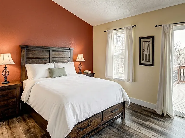 504 S Laredo Cir — Photo 11