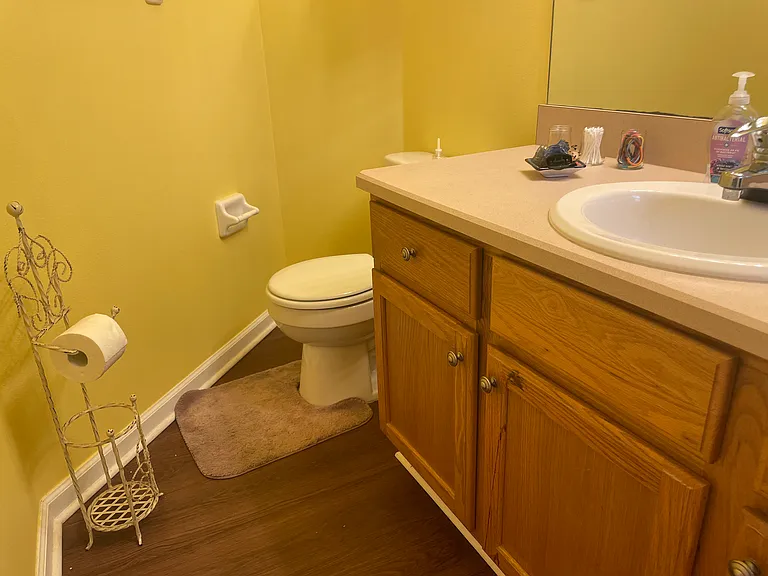 216 Ullian Trl #B — Photo 11