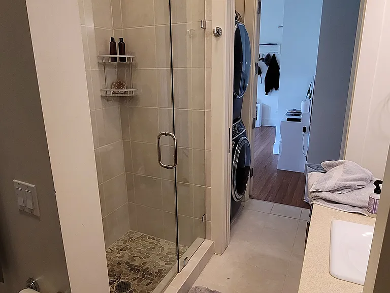 101 10th St #200 — Photo 15