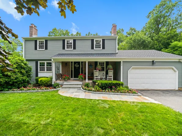 414 South Stone Street, Suffield, CT 06093