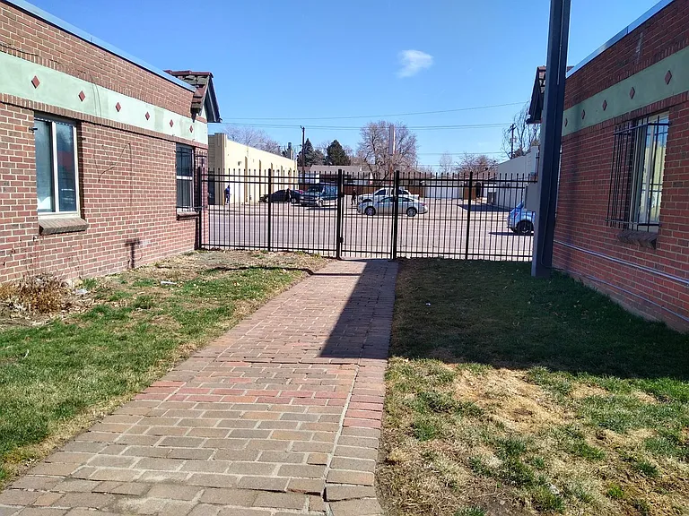 2835 N Colorado Blvd #3 — Photo 49