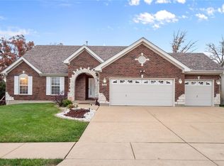 3044 Strawberry Ridge Dr, Arnold, MO 63010