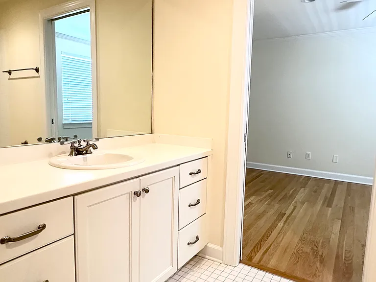 1708 W Morrison Ave — Photo 15