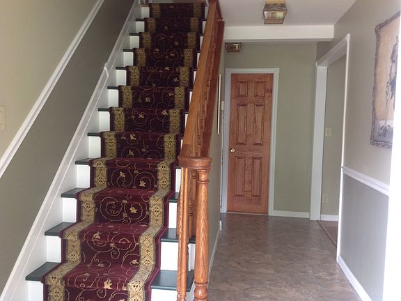 Stairs to 2nd Floor