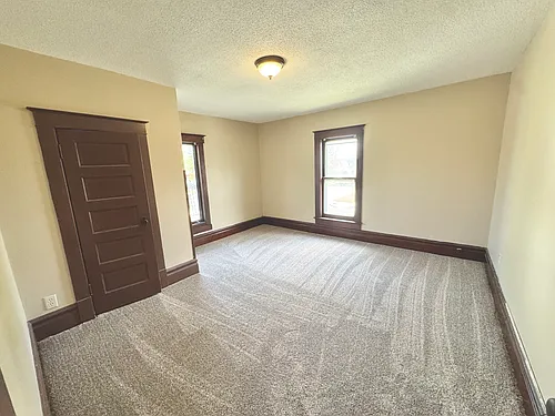 545 Spring St Photo 1