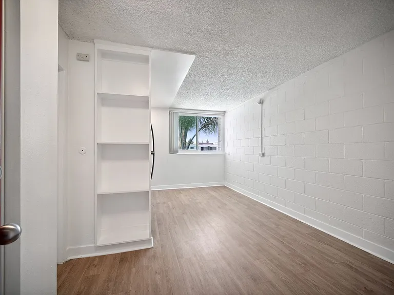 The Rose Apartments — Photo 38